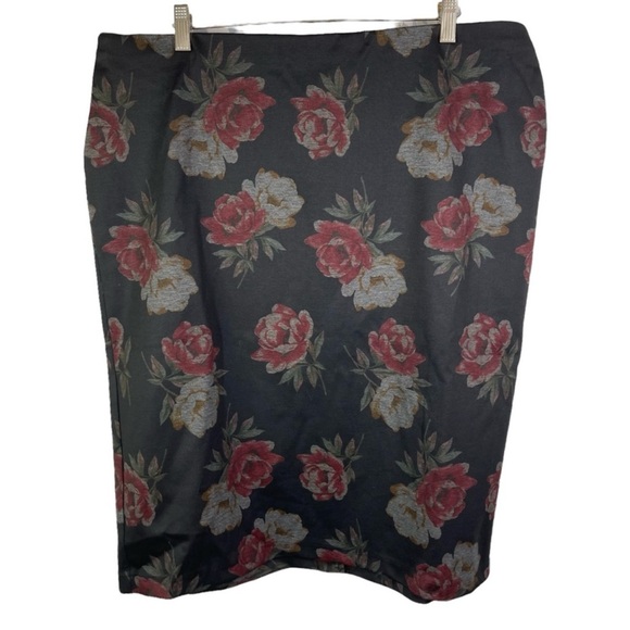 CJ Banks Dresses & Skirts - EUC! CJ Banks Dark Floral Pencil Skirt size 1X